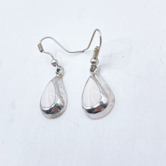 Sterling Silver & White Howlite Stone Teardrop Dangle Earrings - Picture 4 of 7